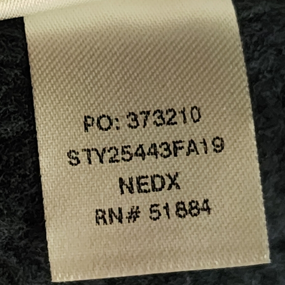 Patagonia Navy Blue Fleece Pullover - Picture 8 of 8